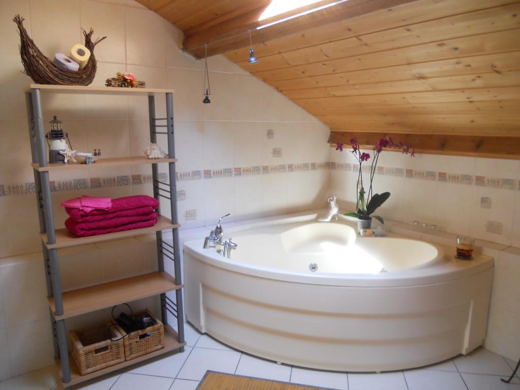 Les Hirondelles Chambres D'Hotes Serres  Luaran gambar