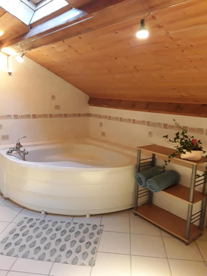 Les Hirondelles Chambres D'Hotes Serres  Luaran gambar